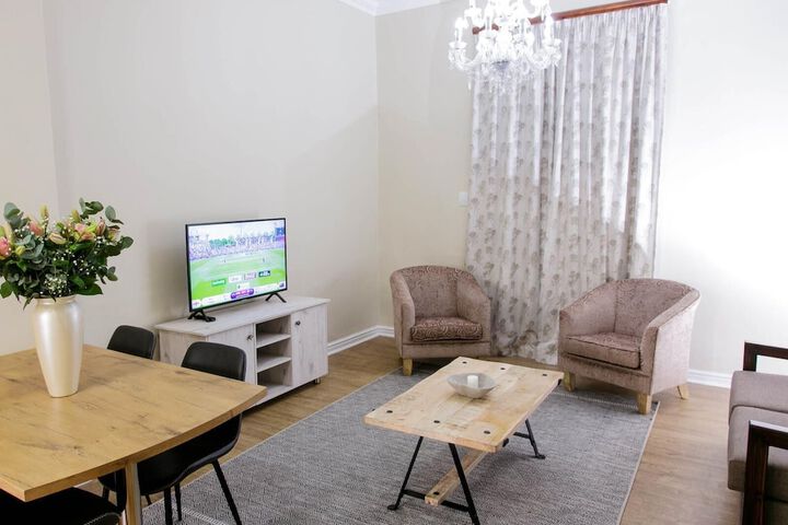 Room 25 of 82
