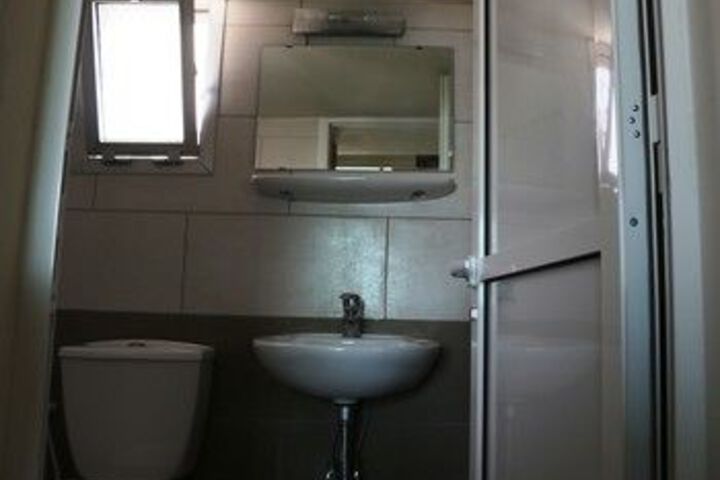 Room 3 of 17