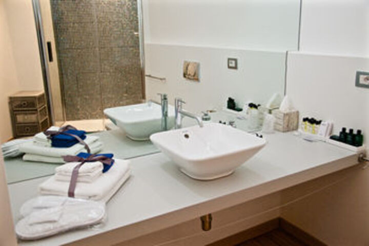 Room 14 of 51