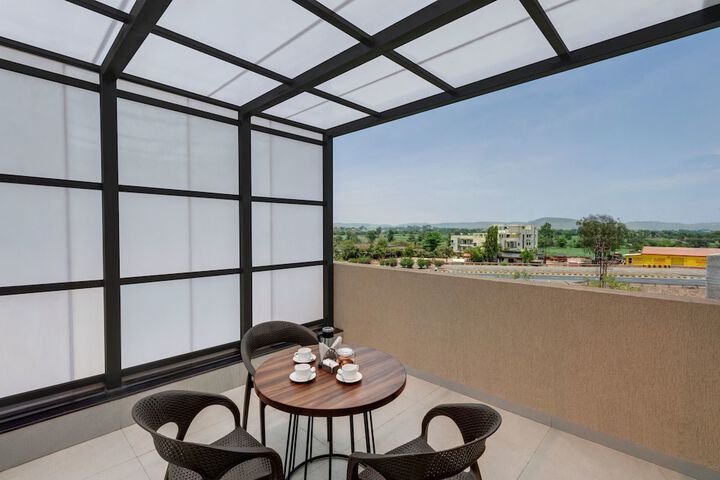 Terrace/Patio 9 of 31