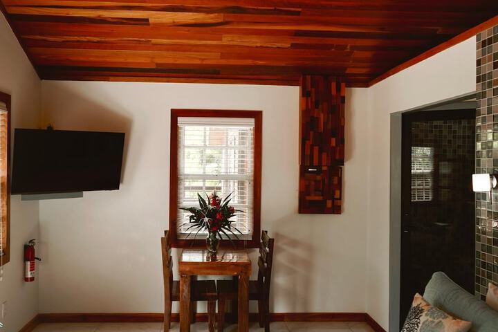 Room 10 of 99