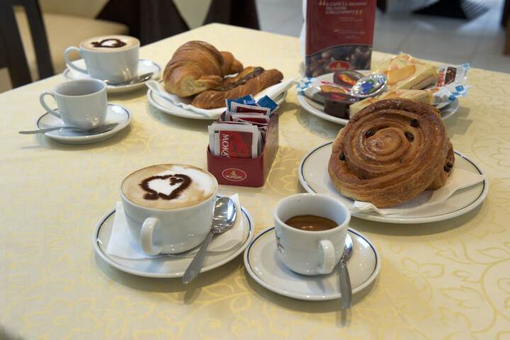 Breakfast/Coffee Service 50 of 58