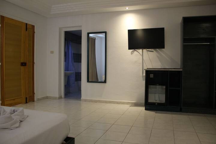 Room 60 of 153