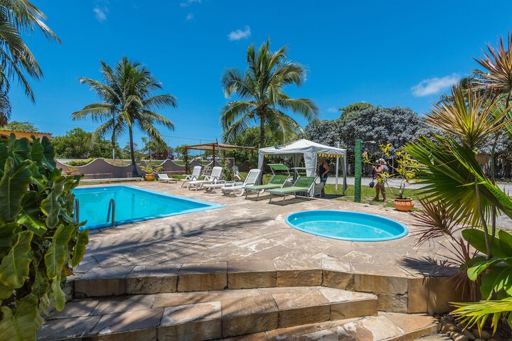 Pool Hotel