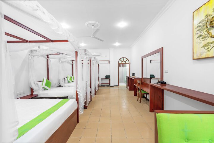 Room 6 of 29