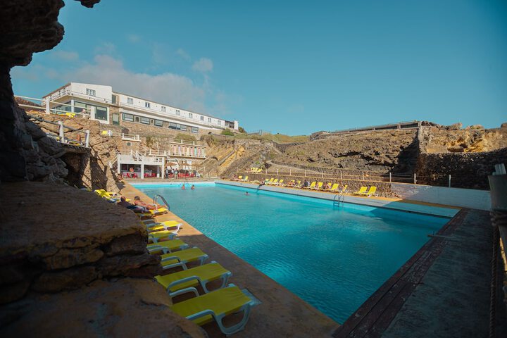 Pools & Facilities