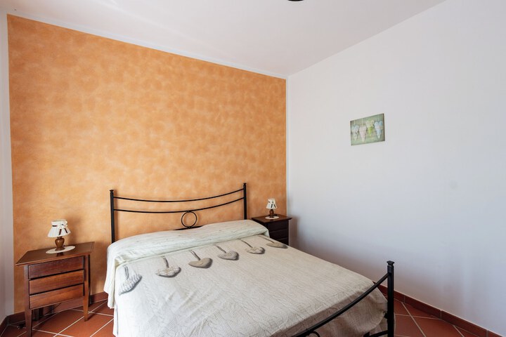 Room 5 of 21