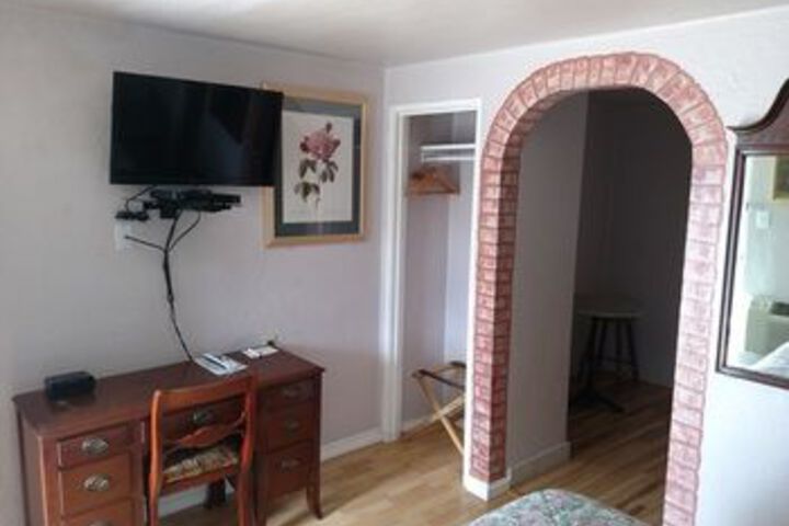 Room 47 of 51