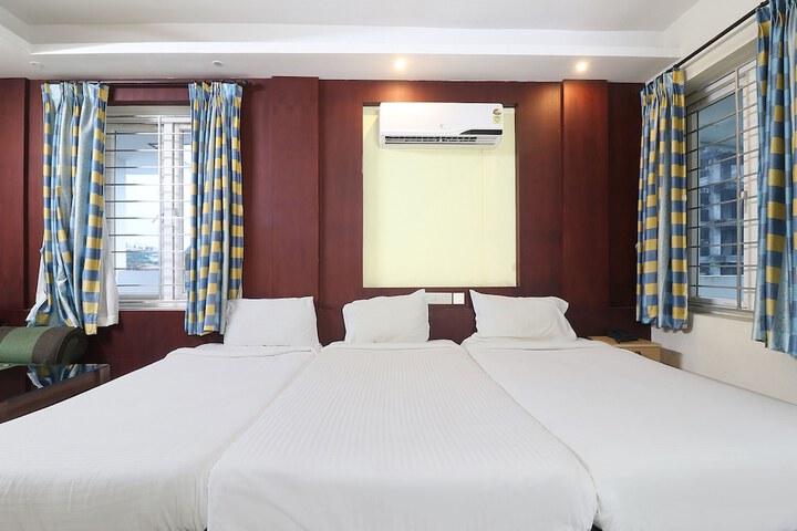 Room 30 of 38
