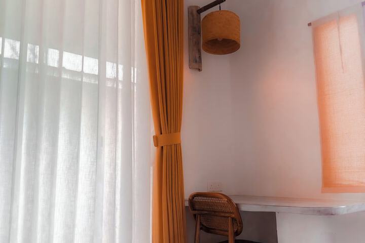 Room 5 of 23