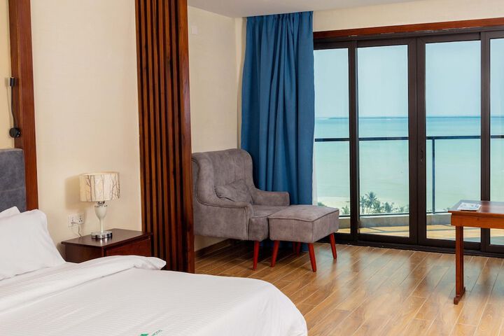 Room 2 of 14