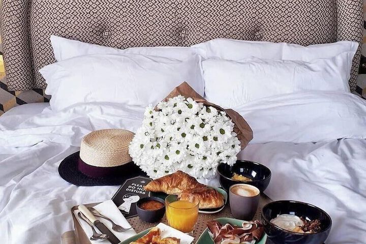 Breakfast/Coffee Service 8 of 13