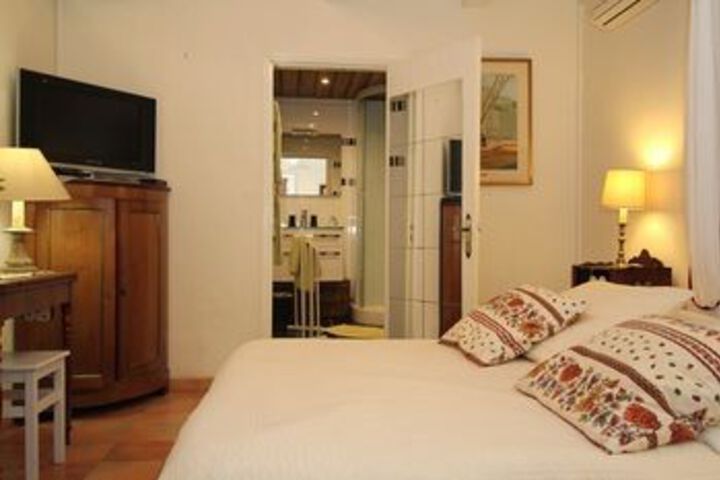 Room 74 of 99