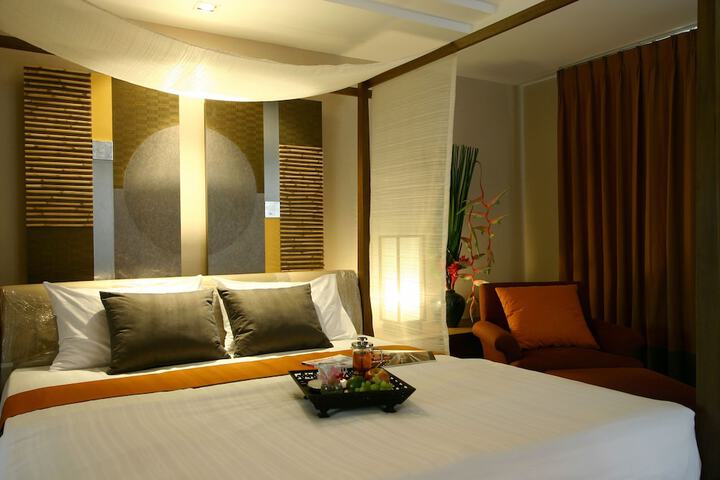 Room 7 of 83
