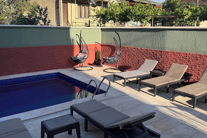 Terrace/Patio 9 of 18