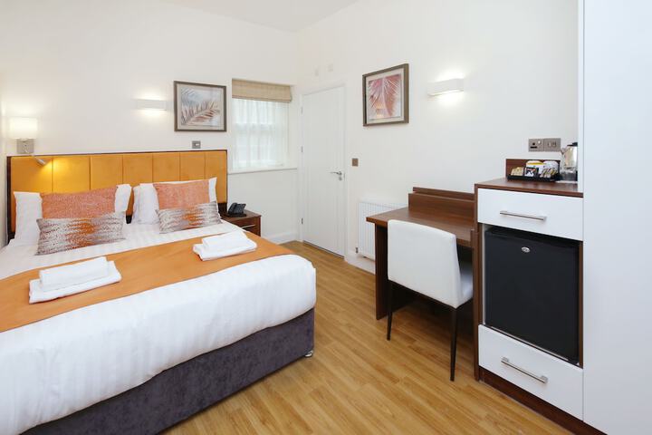 Room 78 of 171