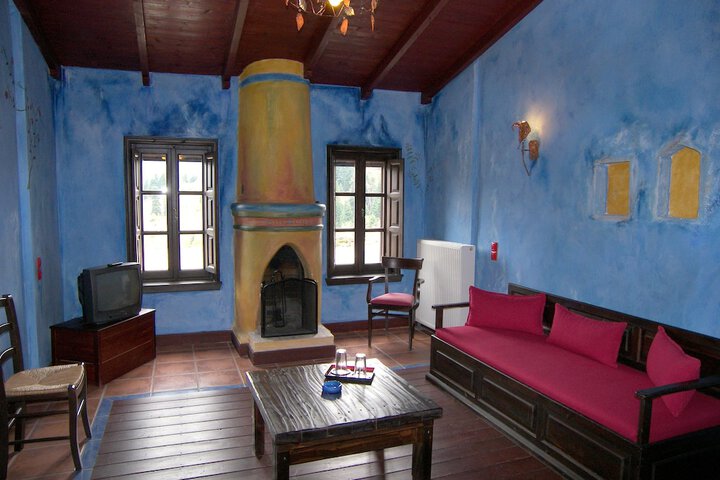 Room 13 of 26
