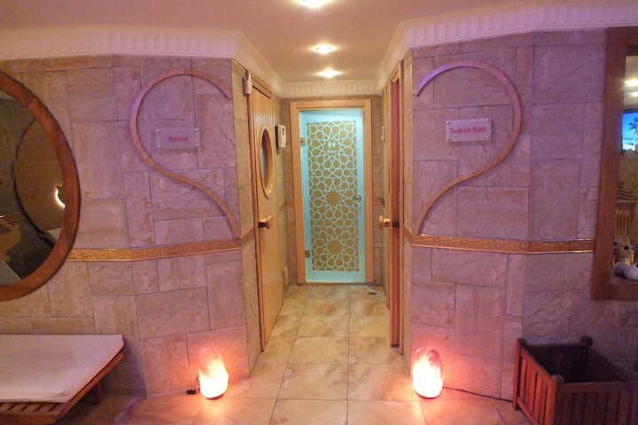 Room 34 of 59