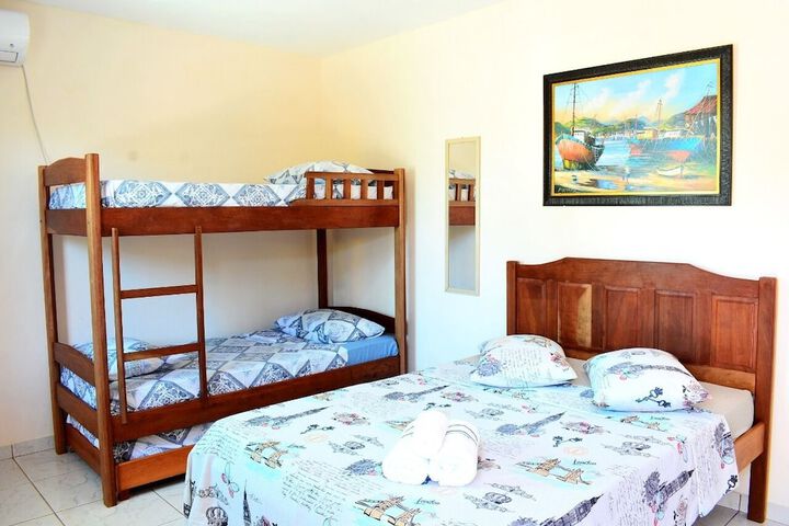 Room 6 of 31