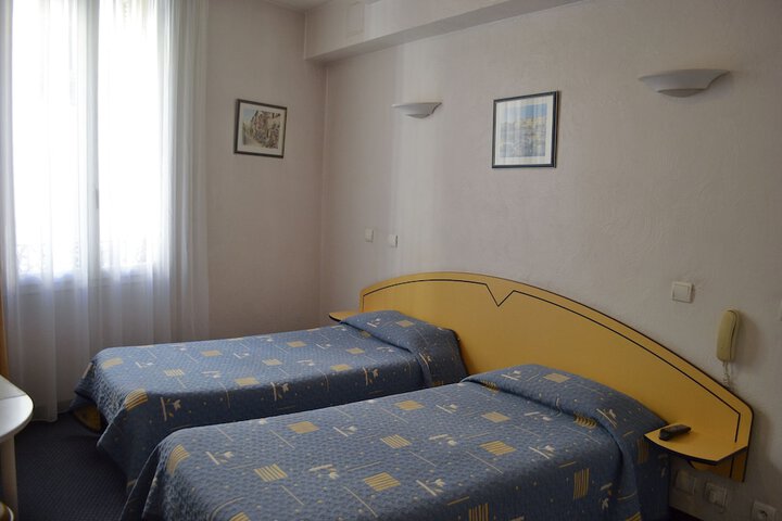Room 20 of 47