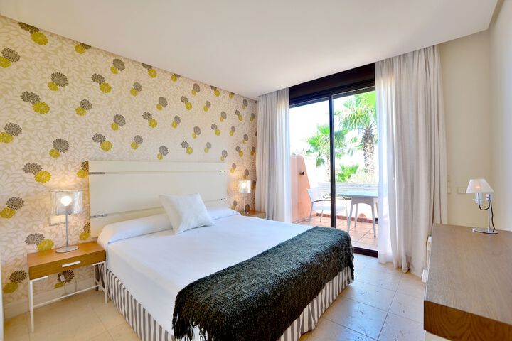 Room 21 of 192
