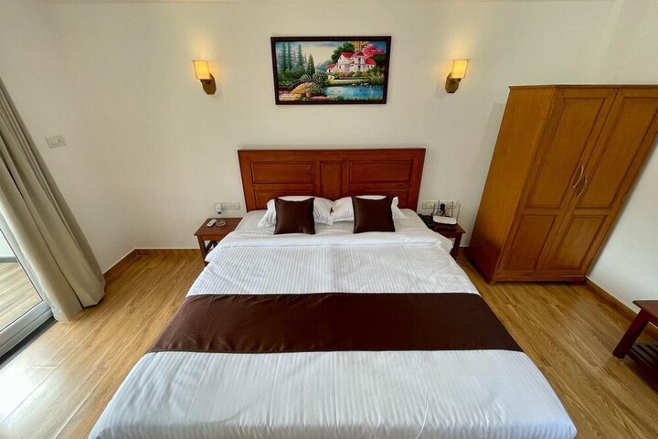 Room 10 of 69