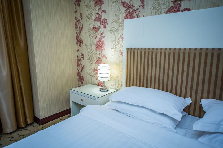 Room 21 of 87
