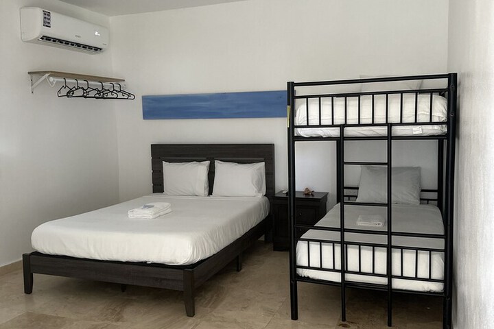 Room 44 of 83