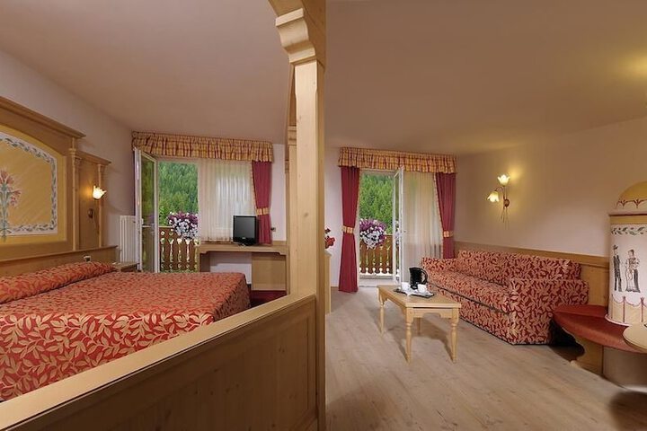 Room 10 of 39