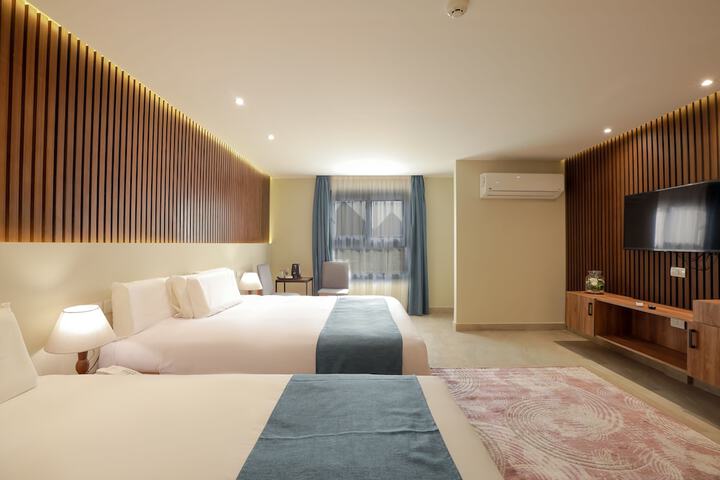 Room 29 of 126