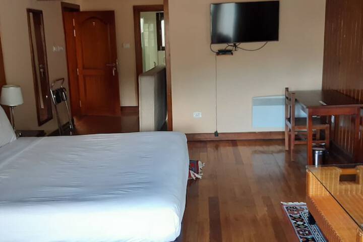 Room 7 of 56