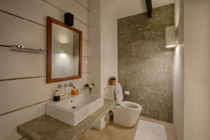 Room 10 of 59