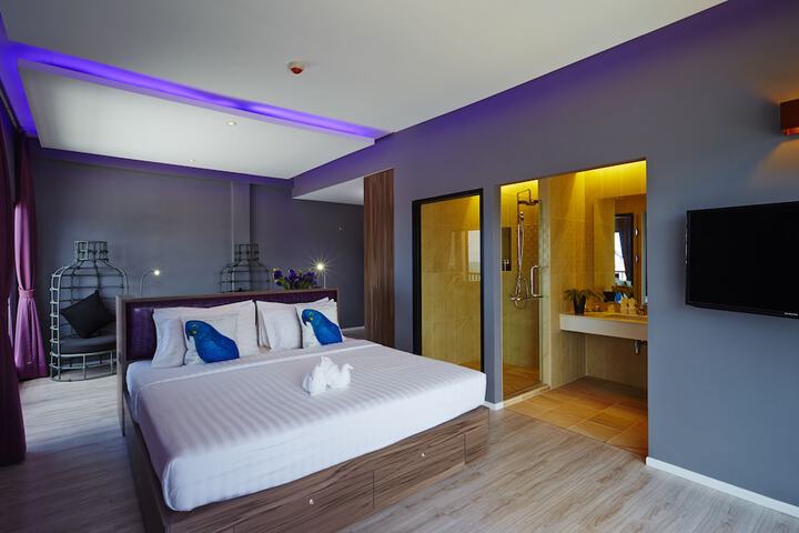 Room 14 of 43