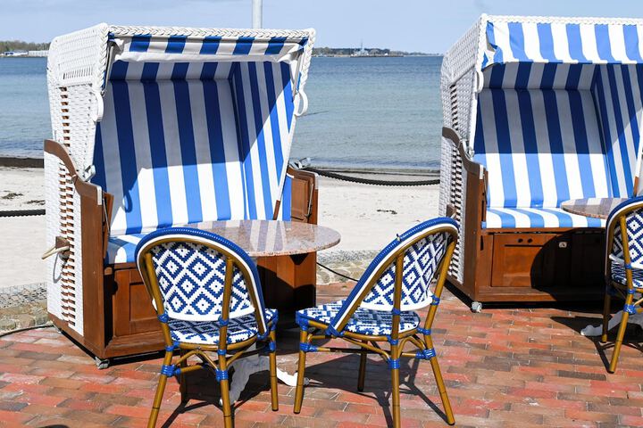 Sundeck 59 of 60