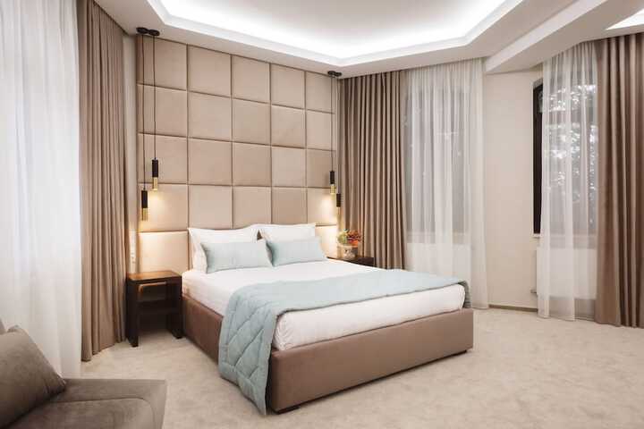 Room 13 of 39