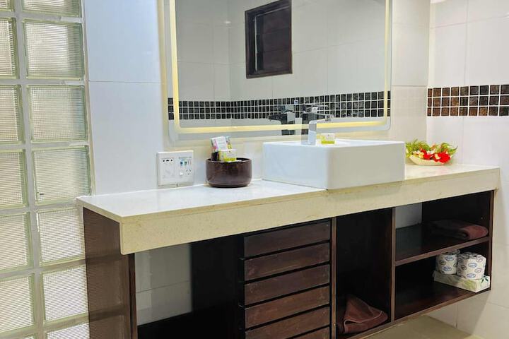 Clean Restrooms