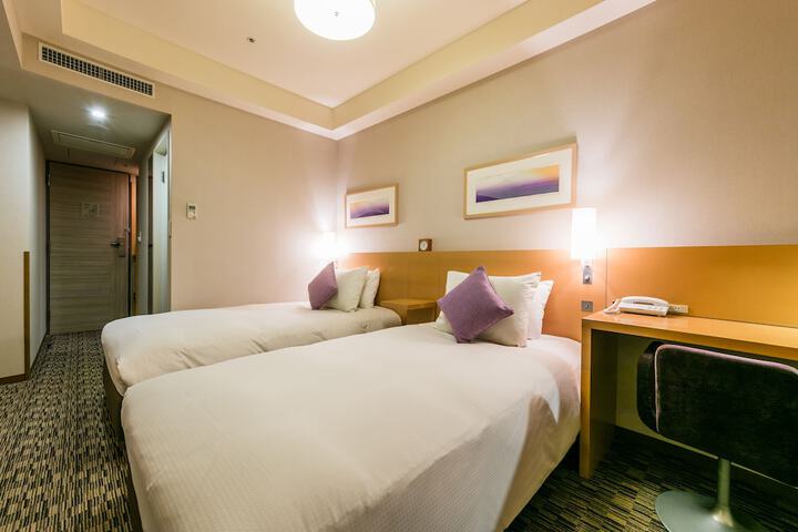 Room 20 of 84