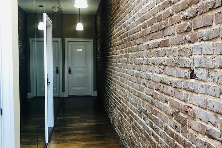 Ballroom/Hall 135 of 168