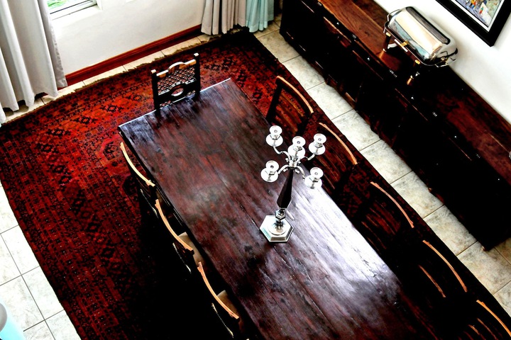 Dining 75 of 112