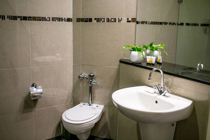 Room 21 of 59