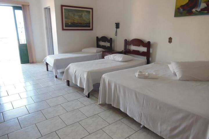 Room 7 of 35