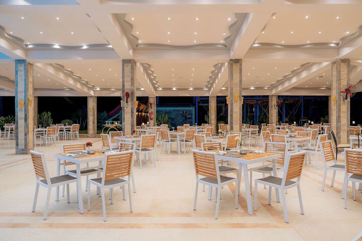 Dining 138 of 189