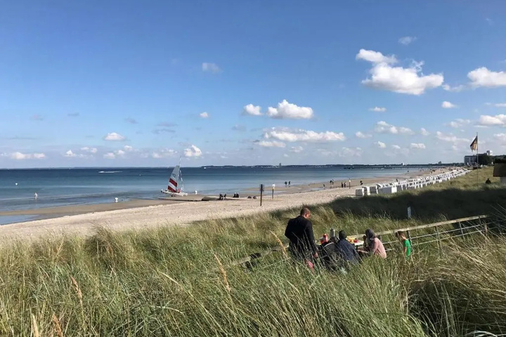 Beach 8 of 12