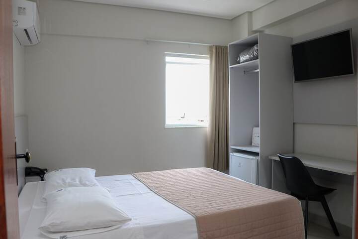 Room 5 of 23