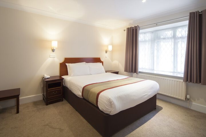 Room 14 of 75