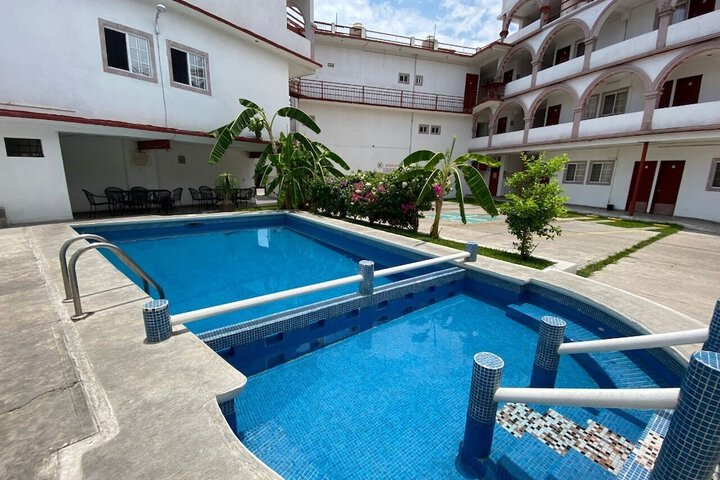 Hotel with Pool
