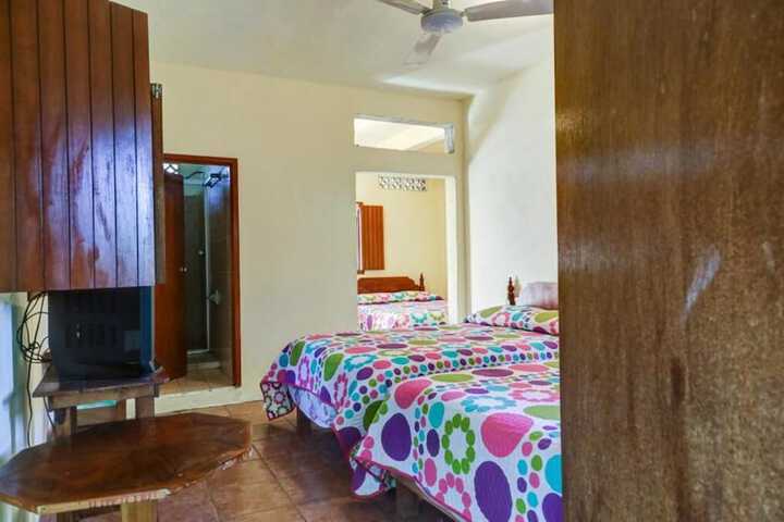 Room 8 of 13