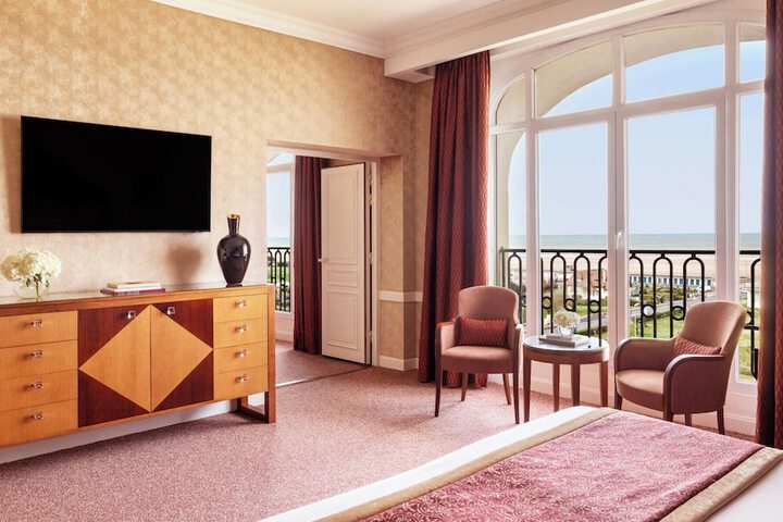 Room 39 of 98