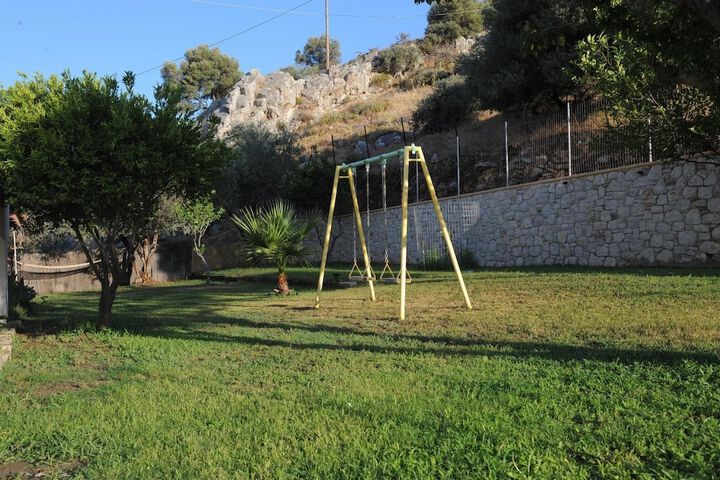 Childrens Activities 20 of 33