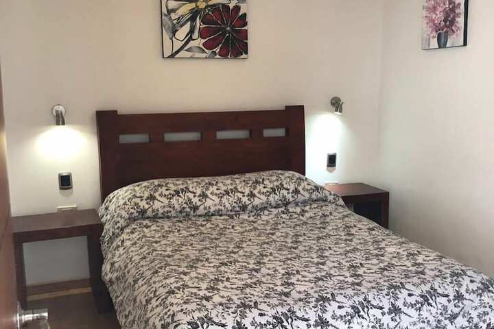 Room 5 of 10